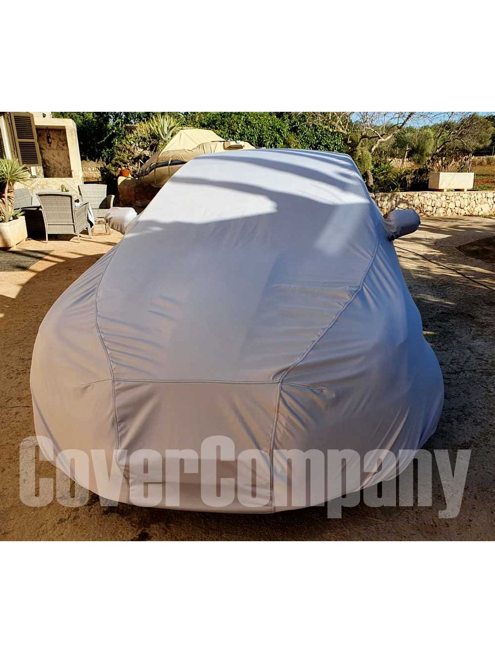 Custom outdoor car cover - Platinum Range